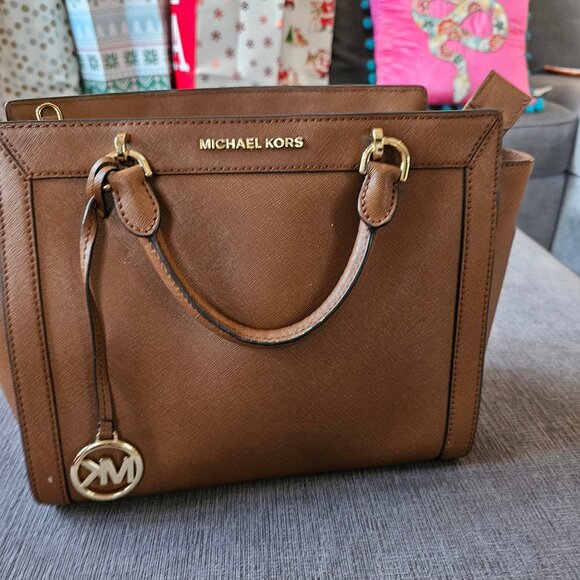 Michael Kors Park Medium Saffiano Leather Satchel - Picture 3 of 12